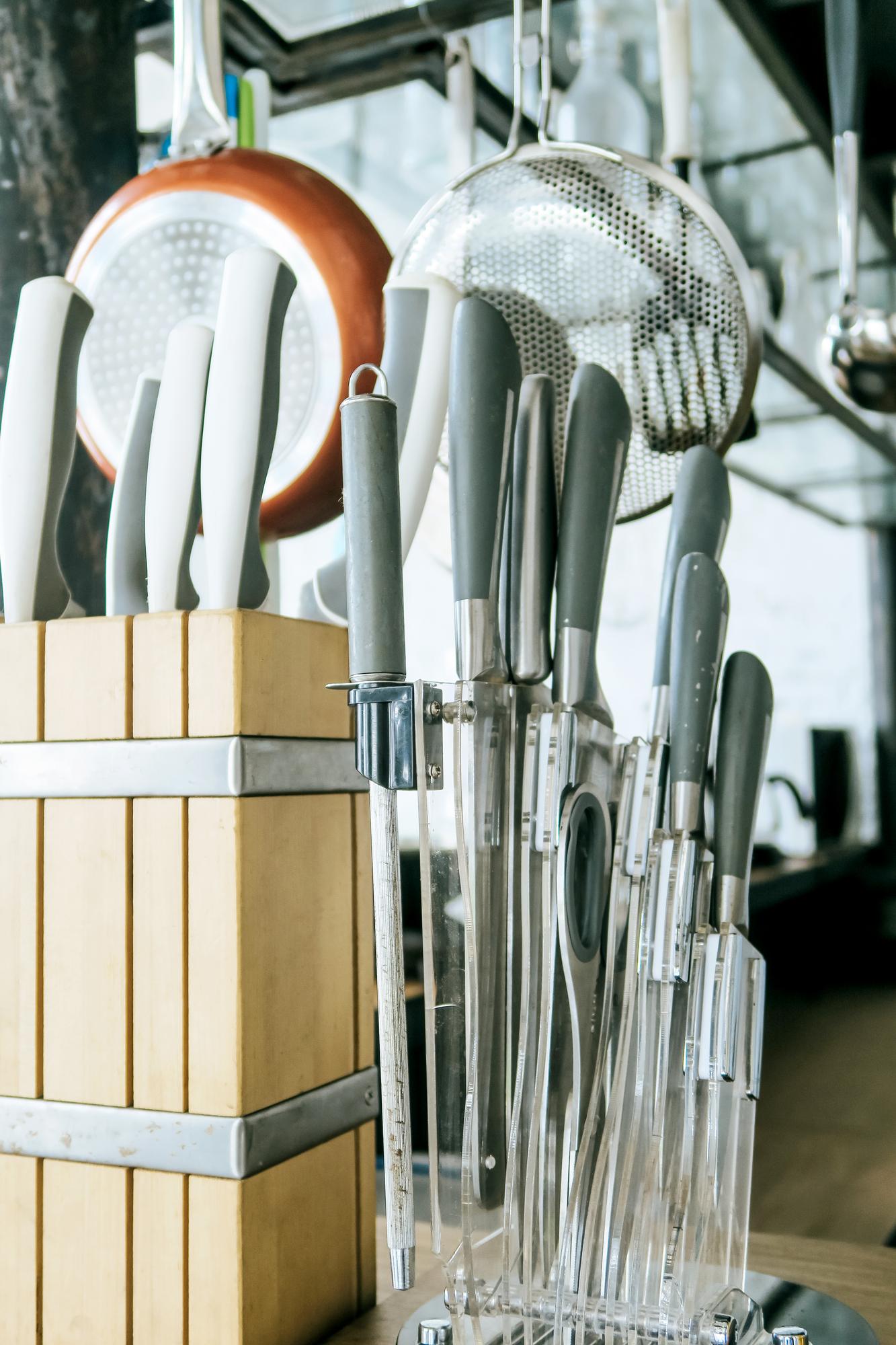 Set di utensili da cucina professionali